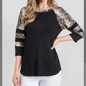 Black and Brown Snake sleeve top
